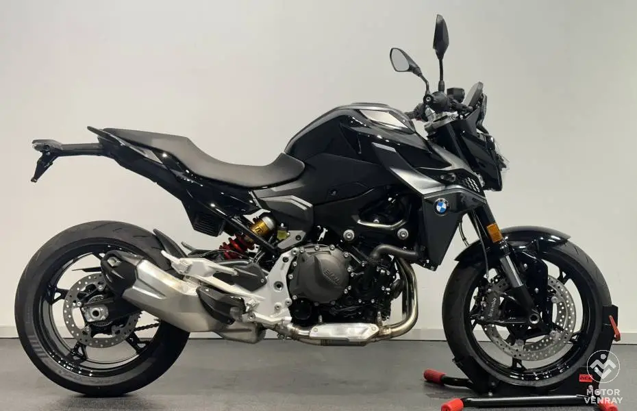 BMW F 900 R 2026