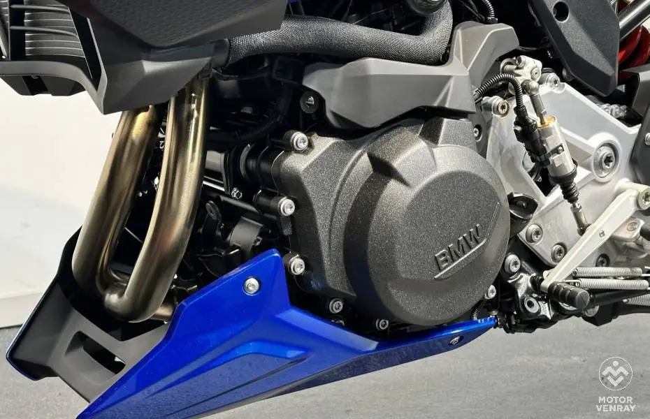 BMW F 900 XR 2026