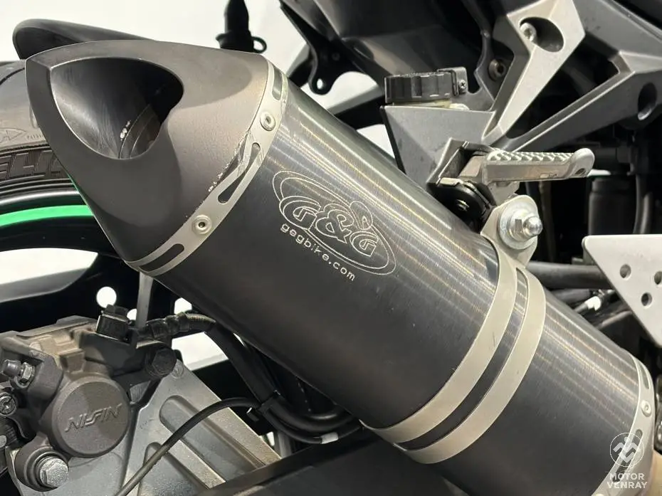 Kawasaki Z750 2011