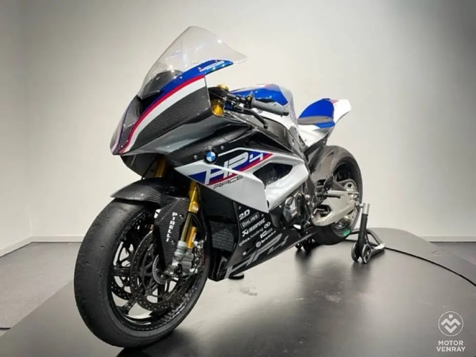 BMW HP4 Race 2017