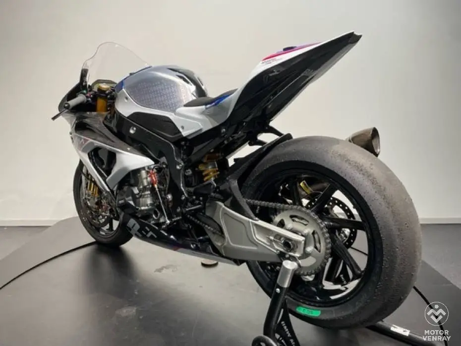 BMW HP4 Race 2017