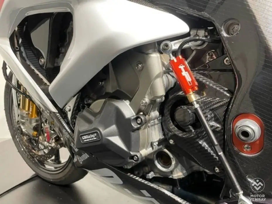 BMW HP4 Race 2017