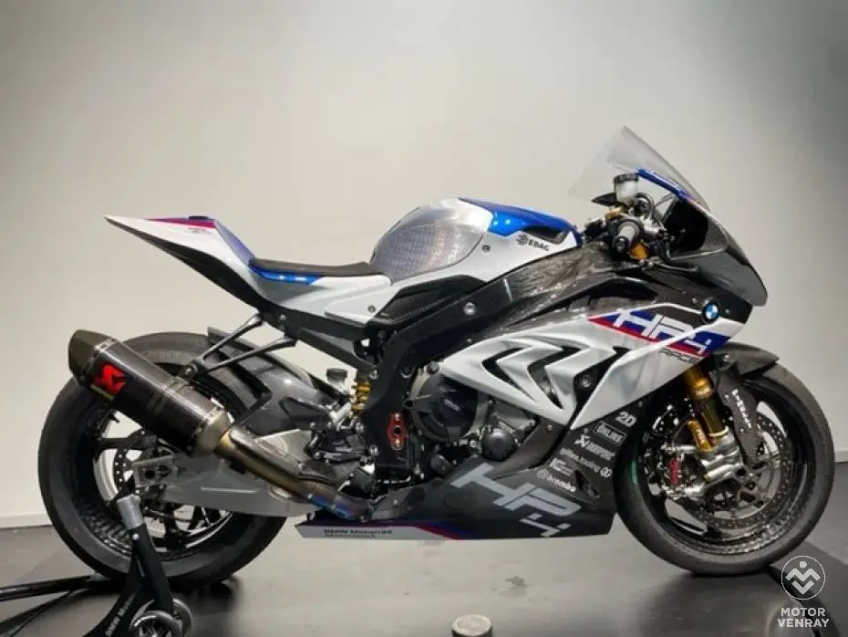 BMW HP4 Race 2017