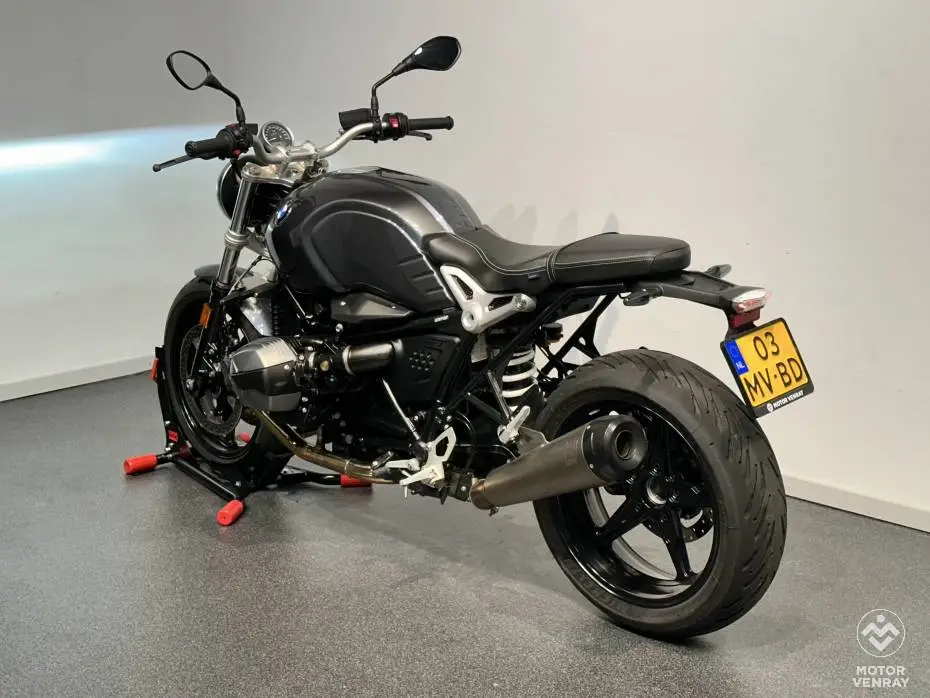 BMW R nine T Pure 2024