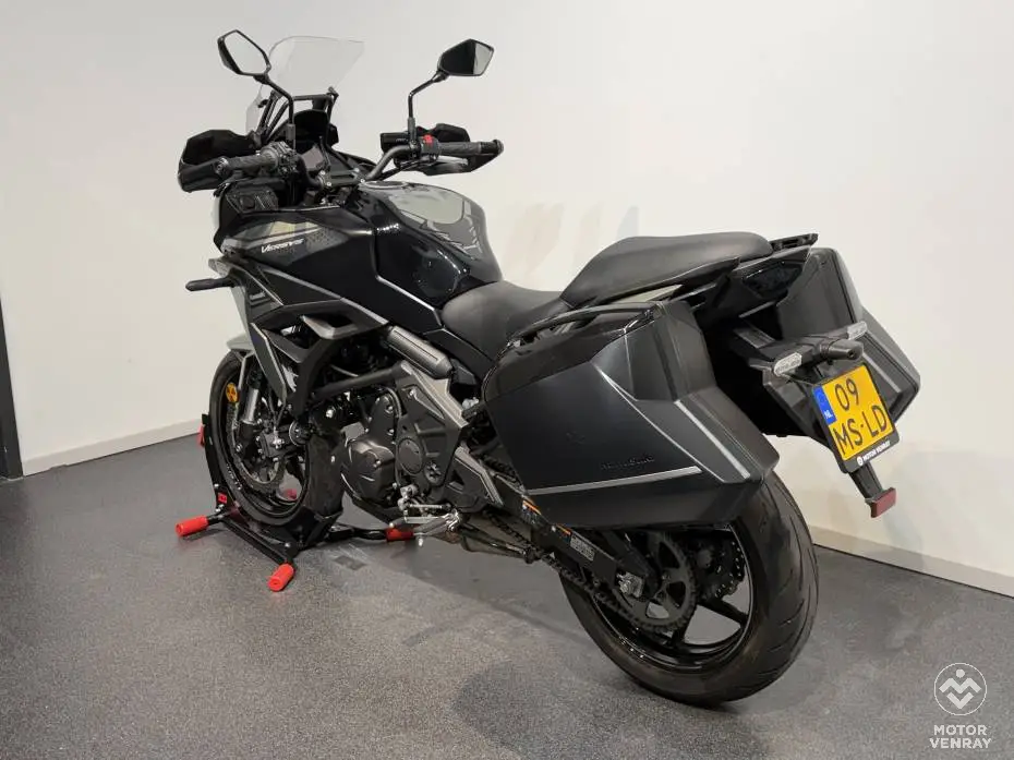 Kawasaki Versys 650 2023
