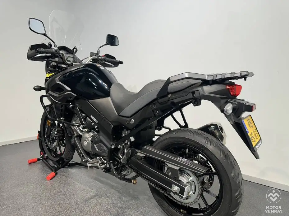 Suzuki DL650A 2023