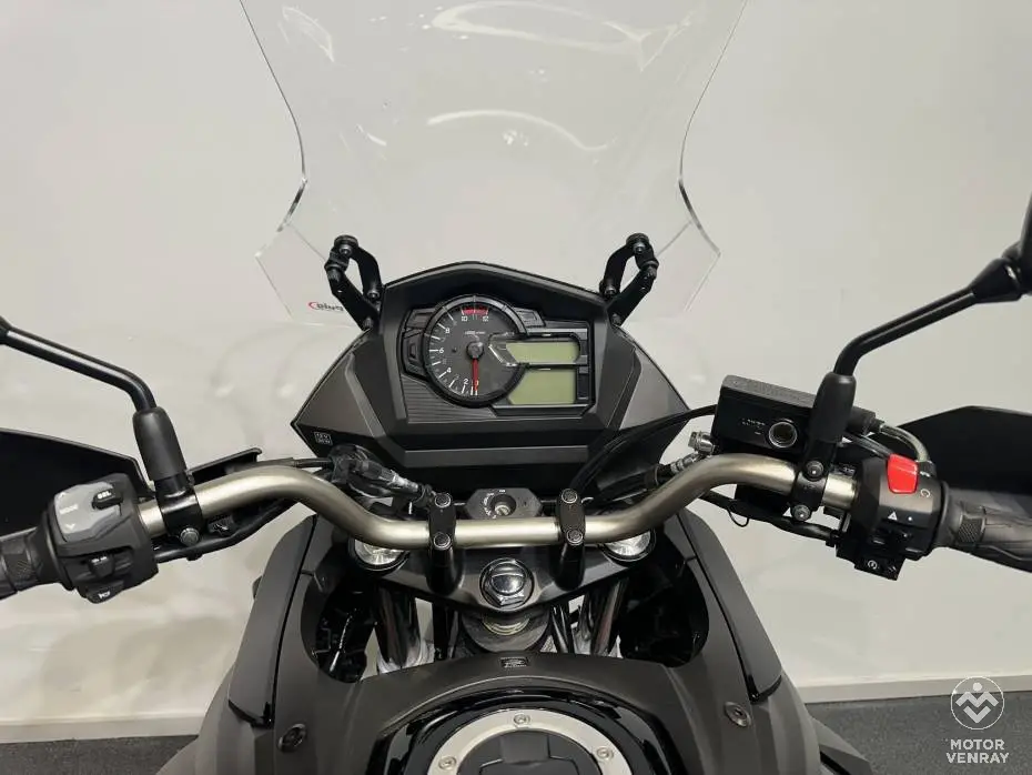 Suzuki DL650A 2023