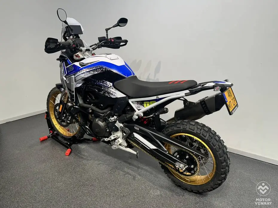 BMW F 900 GS 2024