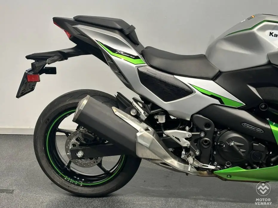 Kawasaki Z7 Hybrid 2024