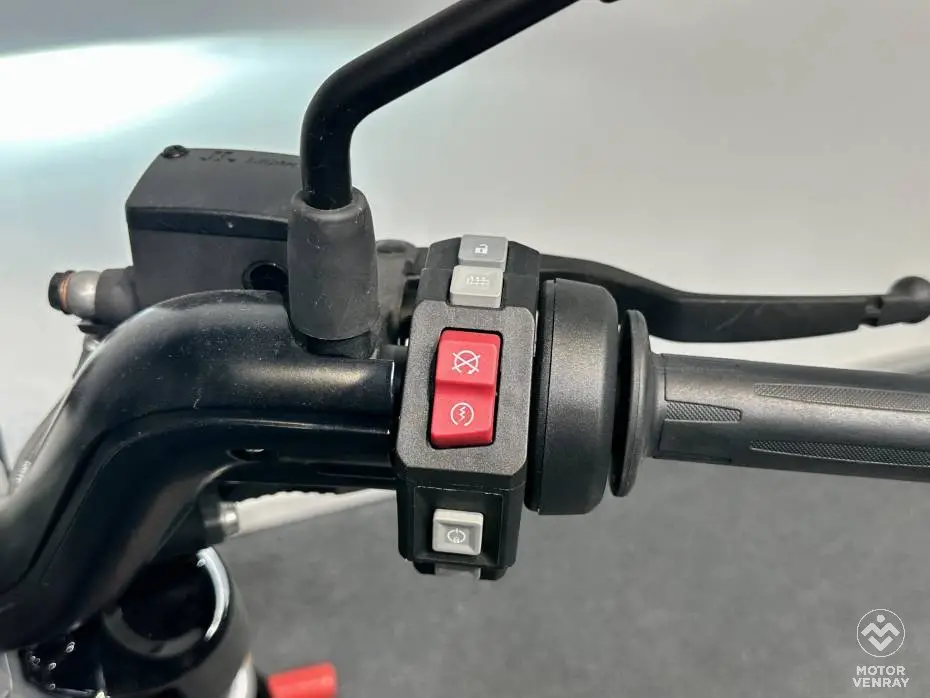 BMW CE 02 2024