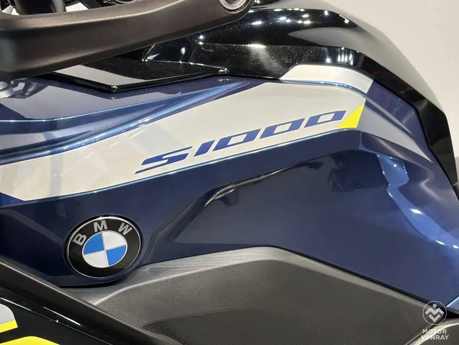 BMW S 1000 XR model E/P 2025