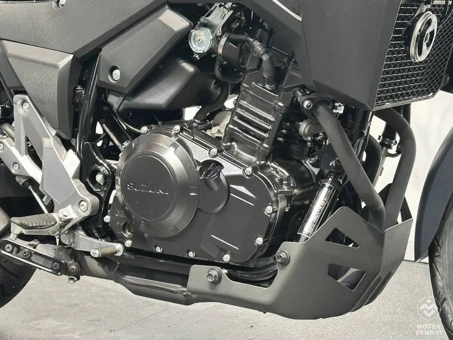Suzuki DL250A 2021