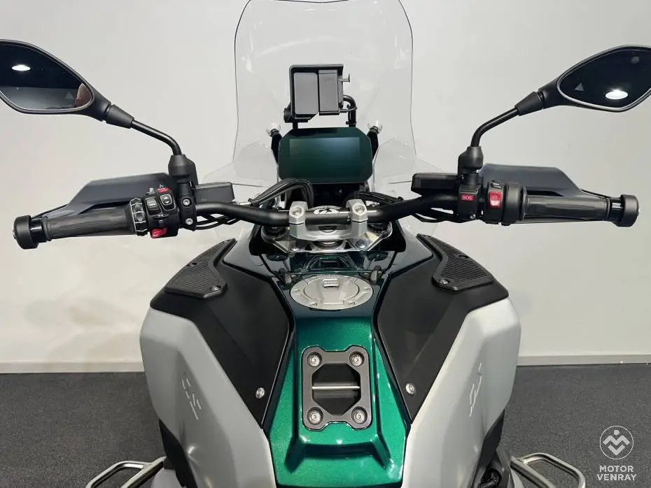 BMW R 1300 GSA 2025