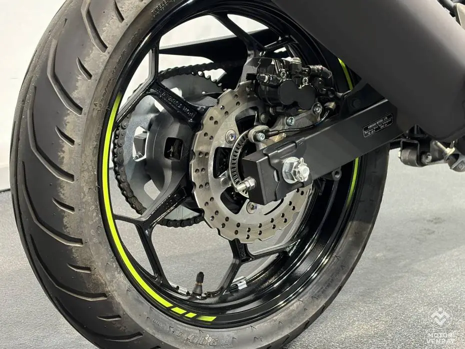 Kawasaki Z125 2025