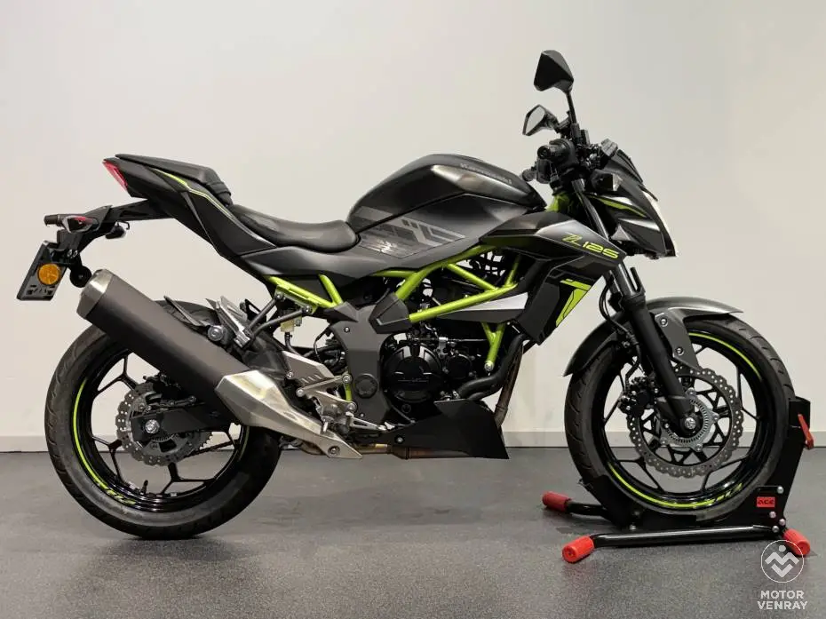 Kawasaki Z125 2025