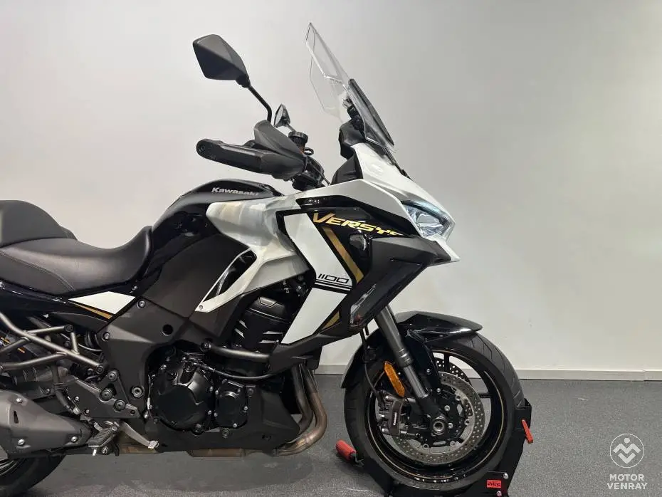Kawasaki Versys 1100 SE 2025