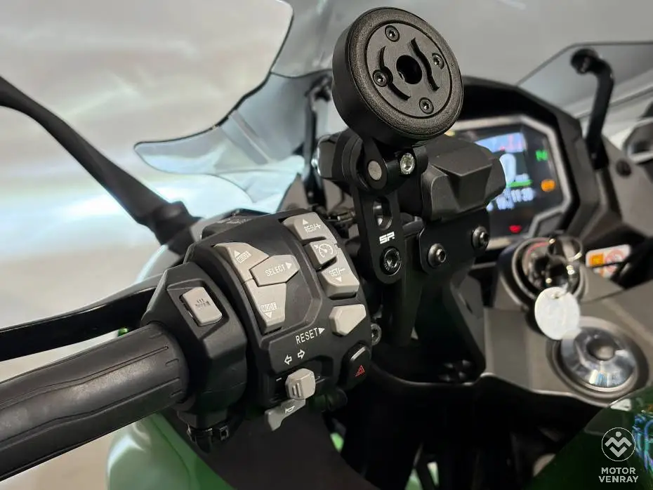Kawasaki Ninja 1100 SX SE 2025
