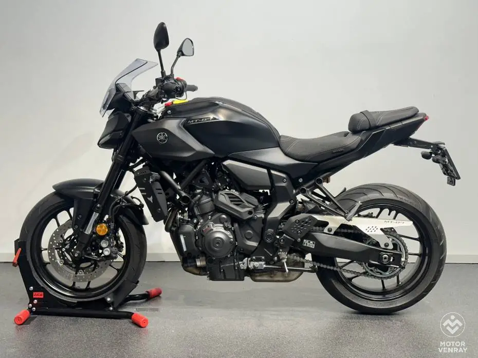 Yamaha MT-07 Y-AMT 2025