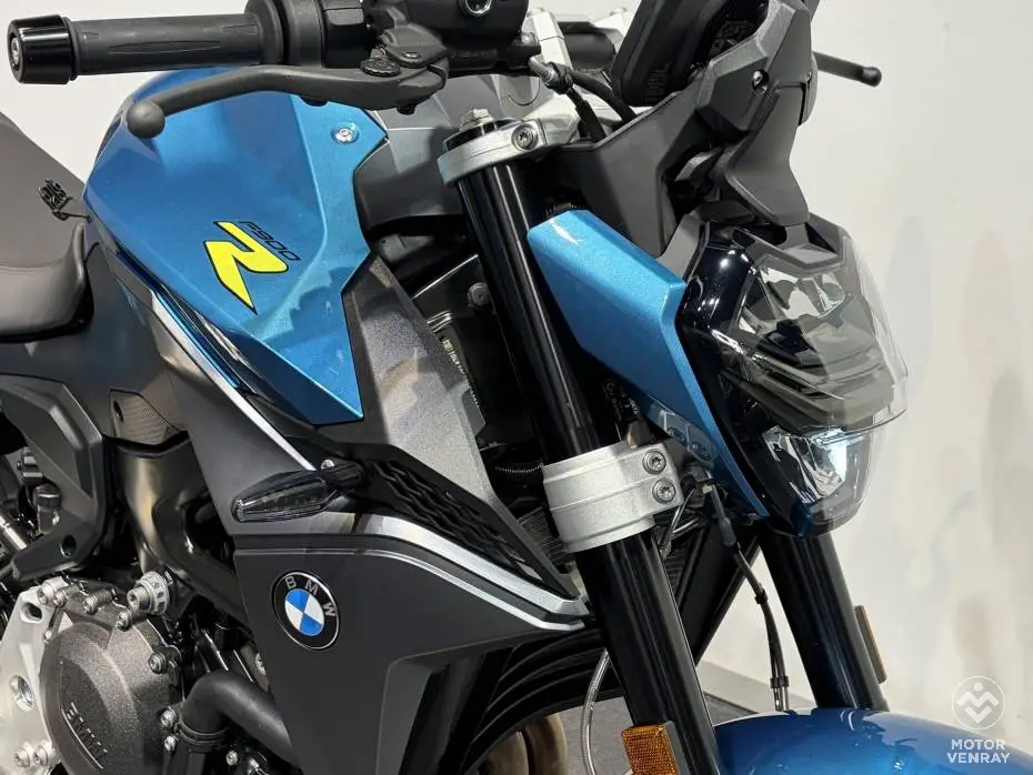BMW F 900 R 2025