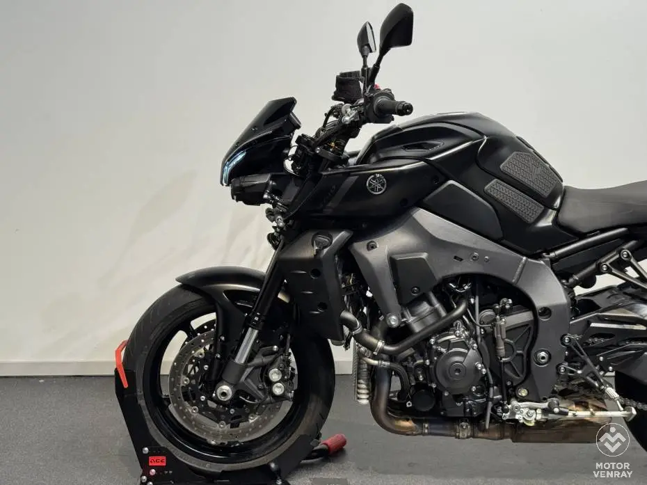 Yamaha MT-10 2025