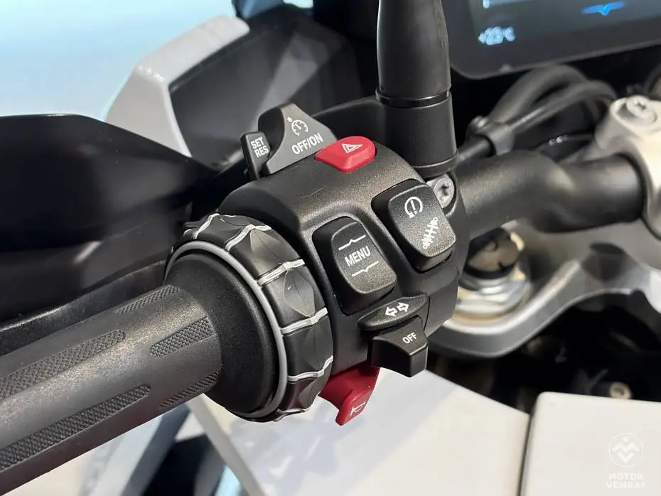 BMW S 1000 XR model E/P 2023