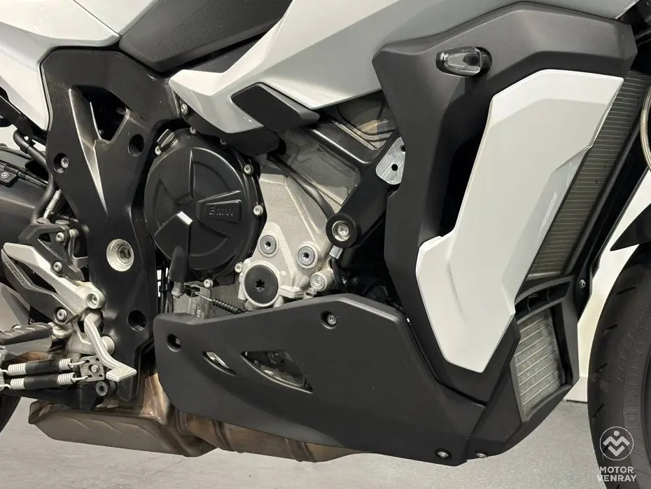 BMW S 1000 XR model E/P 2023