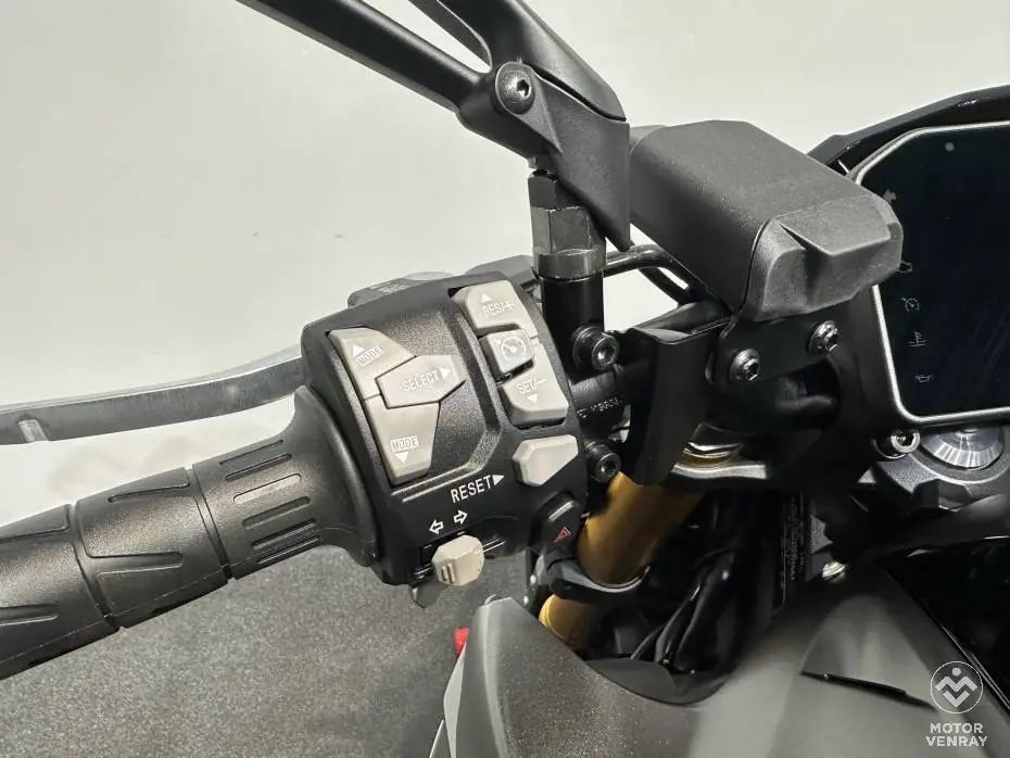 Kawasaki Z1100 SE 2025