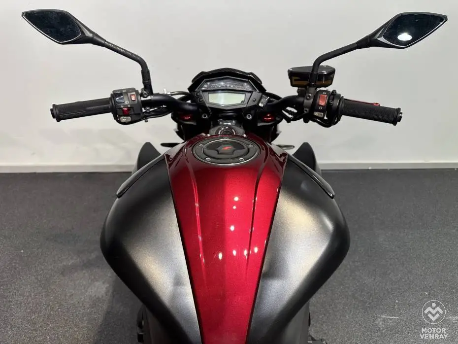 Kawasaki Z1000 2016