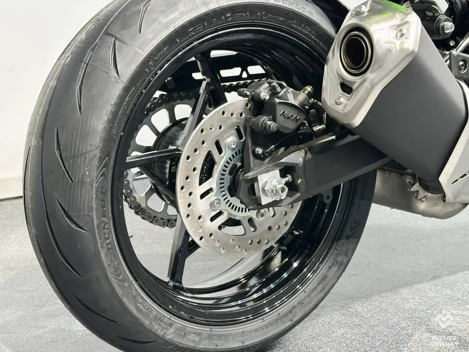 Kawasaki Z900 2026