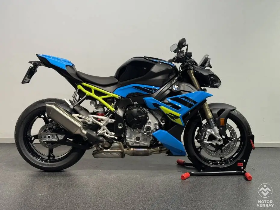 BMW S 1000 R model E/P 2026