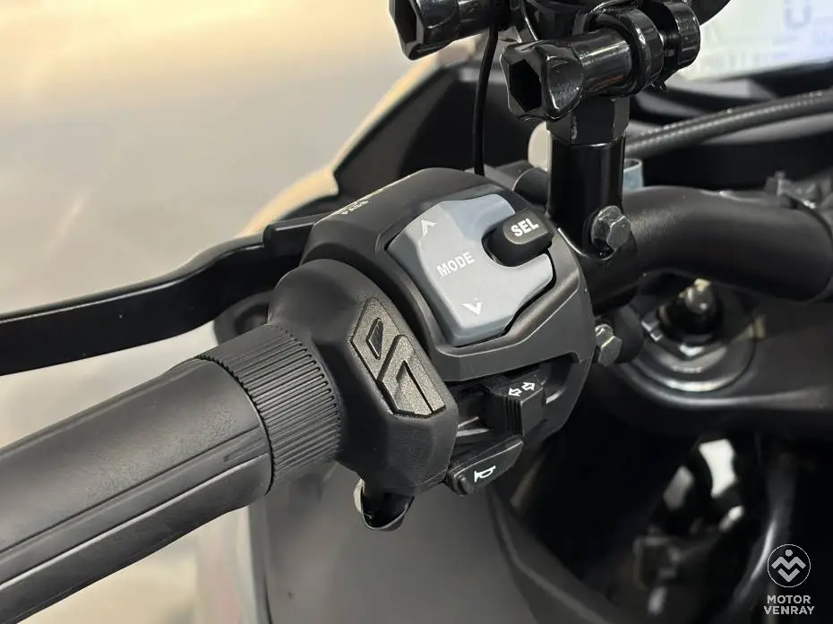Suzuki GSX-S1000FA 2018