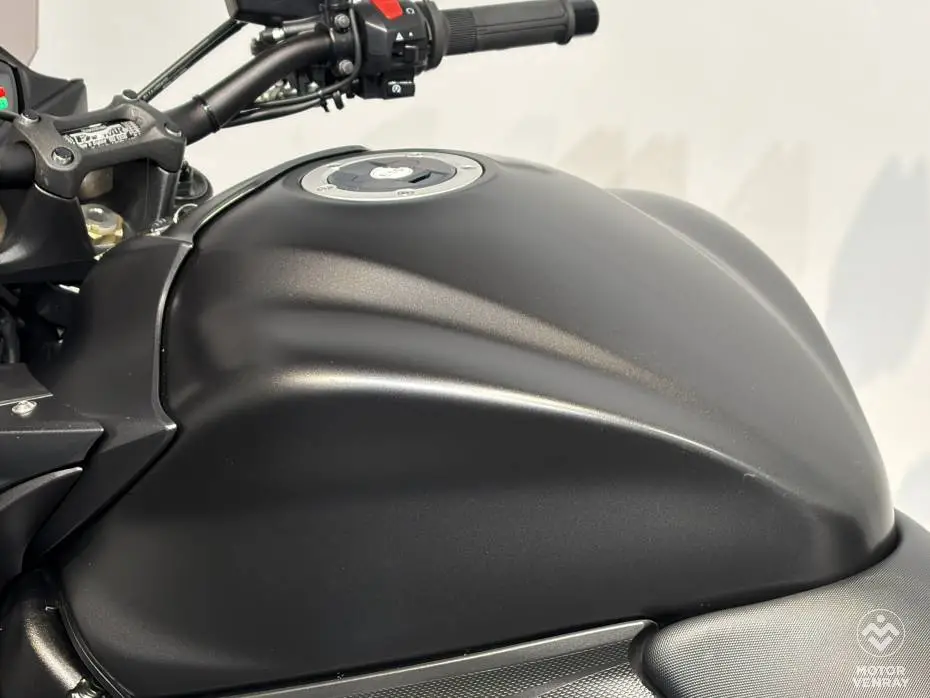 Suzuki GSX-S1000FA 2018