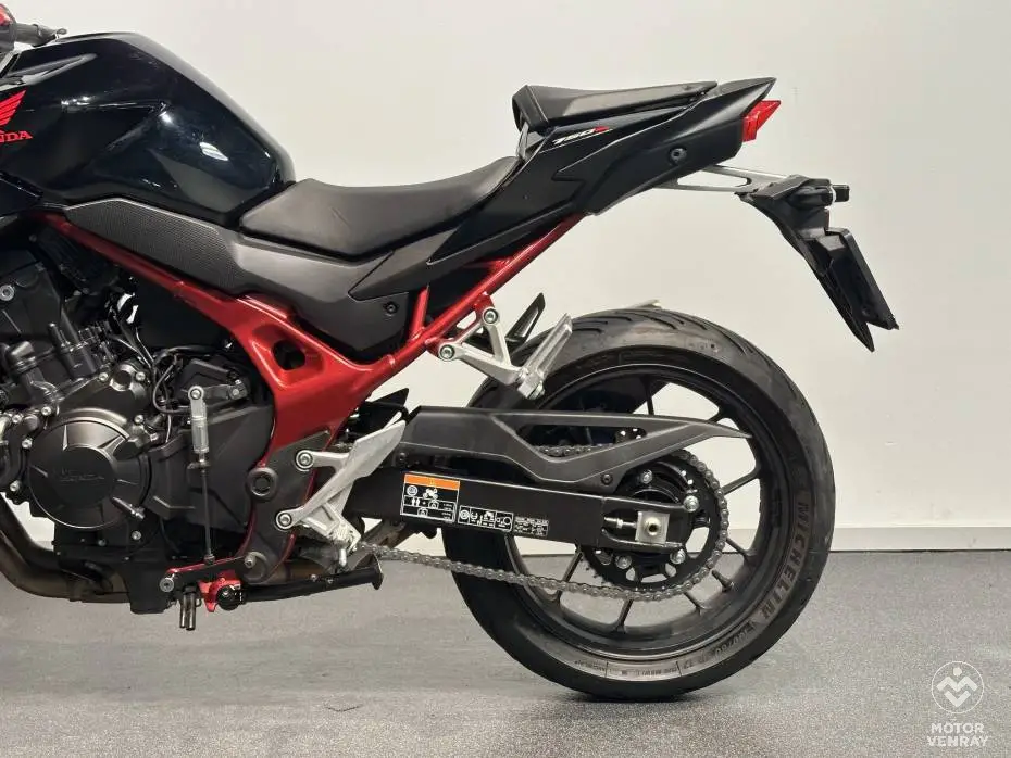 Honda CB750 Hornet 2023