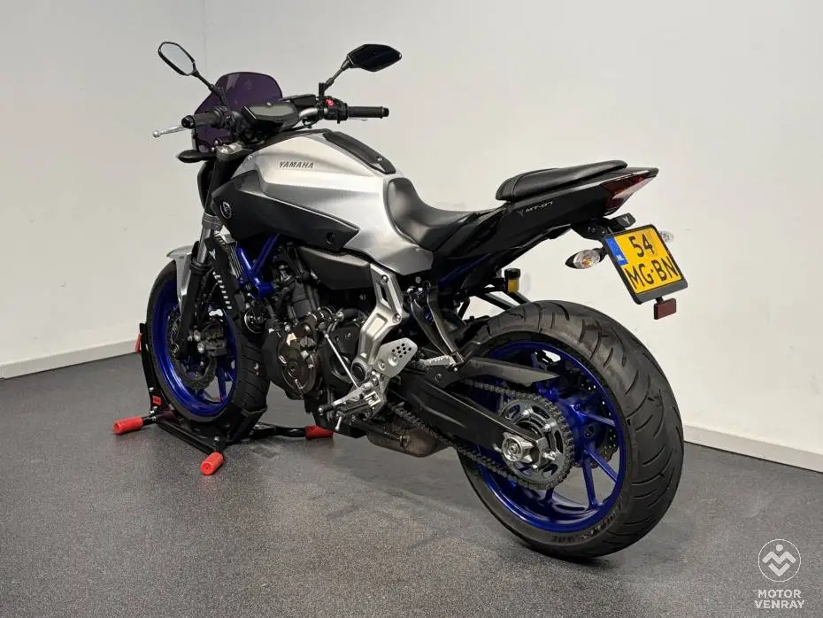 Yamaha MT-07 2015