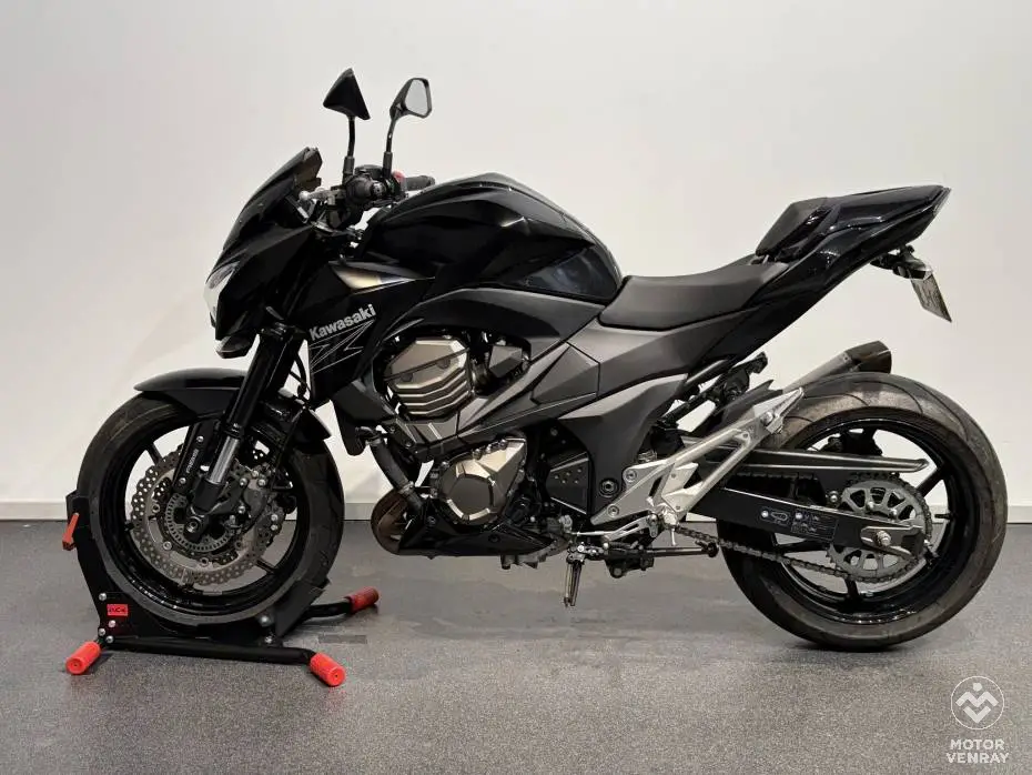 Kawasaki Z800 2013