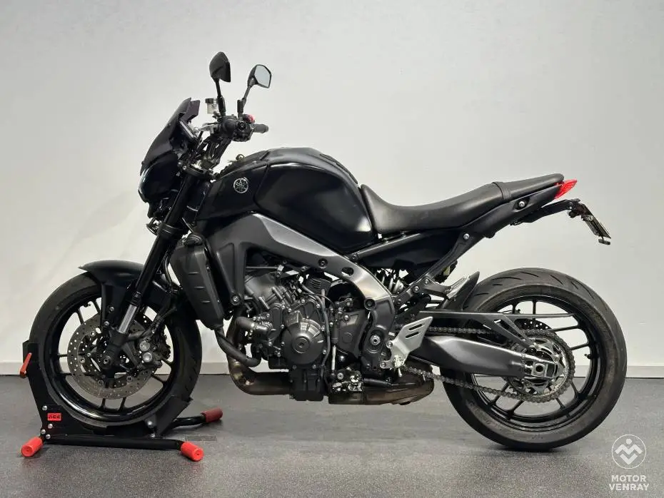 Yamaha MT-09 2021