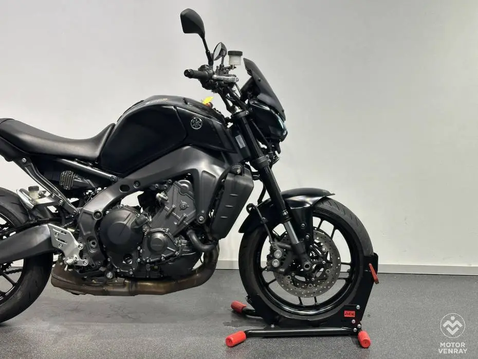 Yamaha MT-09 2021
