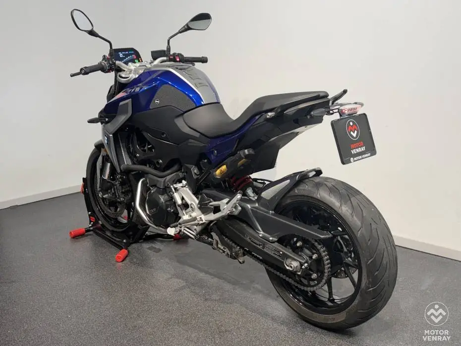 BMW F 900 R 2021