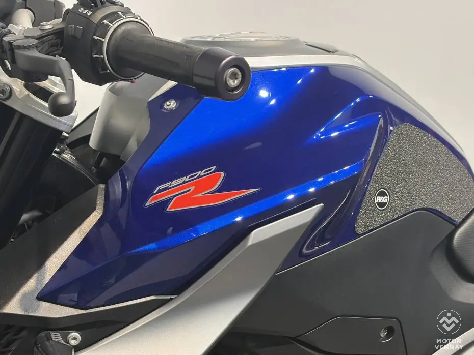 BMW F 900 R 2021