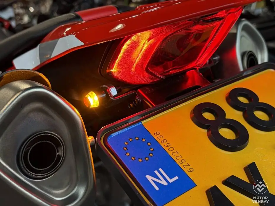 Ducati HYPERMOTARD 698 MONO 2025