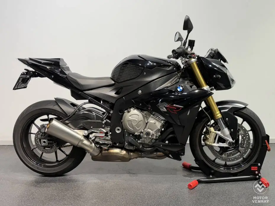 BMW S 1000 R model D 2016